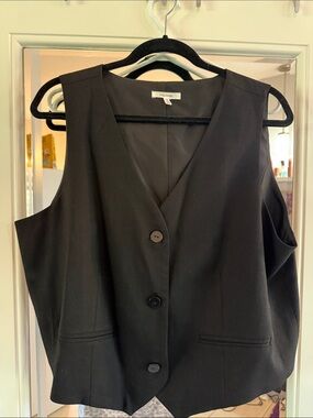 Maurices Black Women's Tailored Button-Front Vest